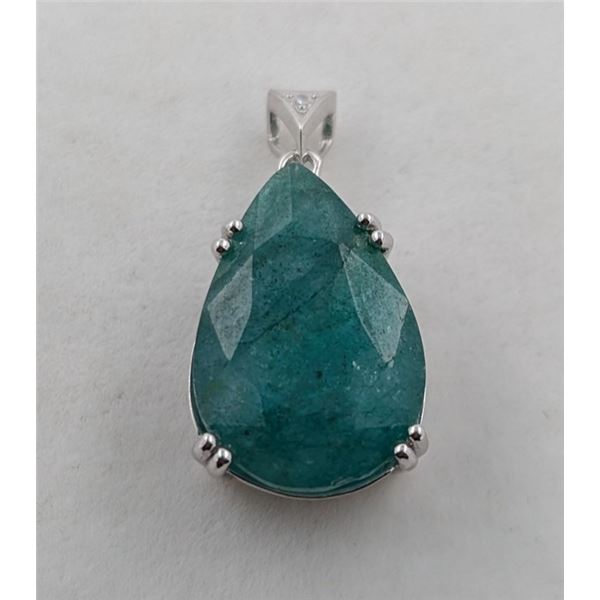 3 ct Certified Silver Emerald gemstone Pendant ($5,510 Appraisal)
