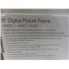 Image 7 : 8" Digital Picture Frames (New/Store Return)