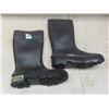 Image 5 : Steel-Toe Rubber Boots, Size 10 (New or Store Return)