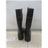 Image 4 : Steel-Toe Rubber Boots, Size 5 (New or Store Return)