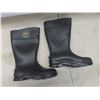 Image 5 : Steel-Toe Rubber Boots, Size 5 (New or Store Return)