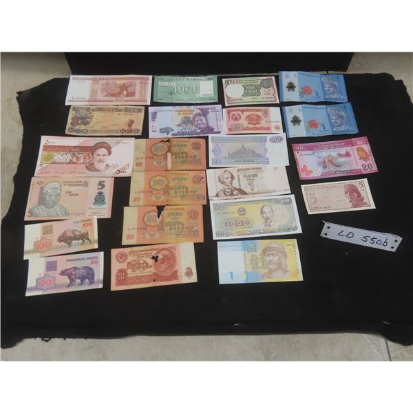 22 Pieces of Foreign Paper Currency
