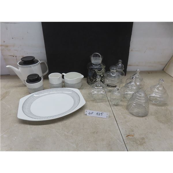 Studio JG Meakie 5-Piece Cast Iron Stone Set With 9 Glass Storage Containers