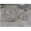 Image 8 : Studio JG Meakie 5-Piece Cast Iron Stone Set With 9 Glass Storage Containers