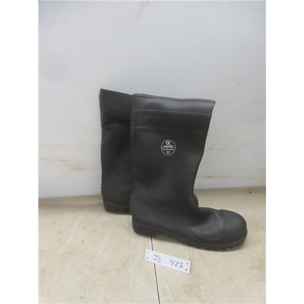 Harder Steel-Toe Rubber Boots, Size 11