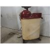 Image 2 : Stockholm Cream Separator with Accessories