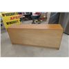 Image 6 : Oak Dresser, 6 Drawer, 29-1/2" x 72" x 20"