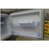 Image 6 : Samsung Stainless Fridge, 65" x 31" x 29"