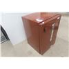 Image 2 : Wood Bar Fridge and Freezer, 33" x 22" x 23"