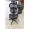 Image 2 : Executive Rolling Swivel Office Chair