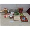 Image 1 : 7-Up Cardboard Coasters, Ritz Soup Bowls, Photo Frame, 2 Rickards Glasses, Beer Mug, Coke Glass