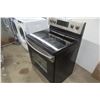 Image 5 : Samsung Stainless Steel Oven, 67" x 32" x 30"