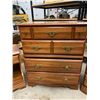 Image 6 : 3-Piece Bedroom Set: Dresser 31x40x20, Desk 38x20x31 & Nightstand 24x18x16