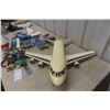 Image 9 : Playmobil Airplane With Airport Accessories