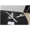 Image 1 : 1954 Chevy Jet Plane Hood Emblem & 1935–39 Ford Coupe Sedan Trunk Lock