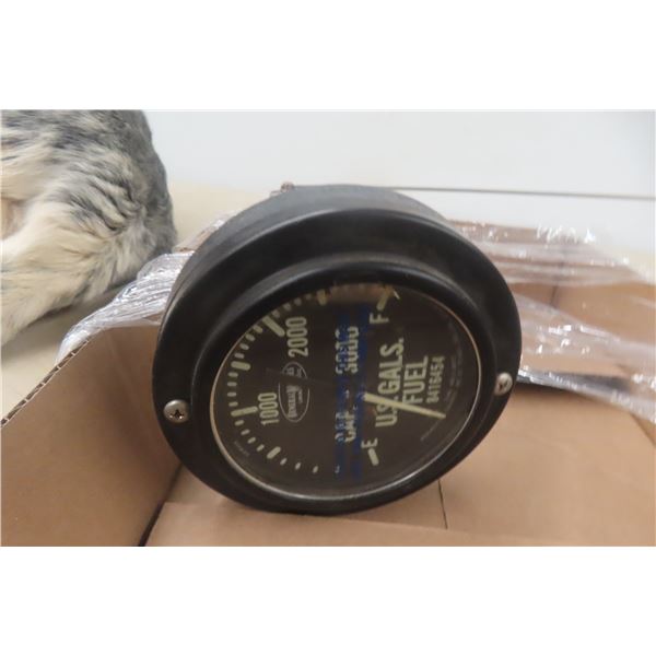WWII-Era Military Tank & Jeep Fuel Tank Gauge
