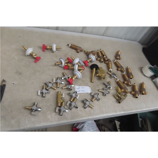 Compression T-Valve, Bibb Valve, Brass Valve Assortment, 38 Pieces