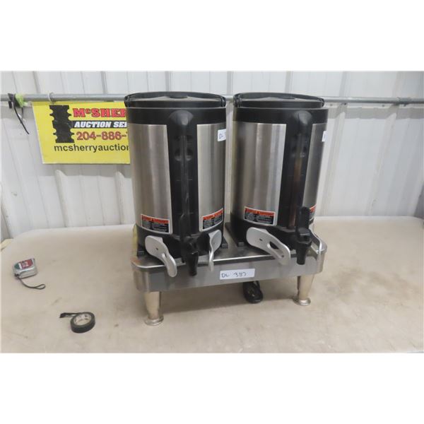 2 Bunn Infusion Soft Heat Coffee Servers With Warming Station 5.7L