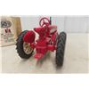 Image 6 : Ertl McCormick Farmall 350 Die-Cast Tractor, 1/16 Scale, With Box