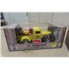 Image 2 : 2 International Pickup Truck Die-Cast Models, 1/25 Scale, In Box