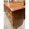 Image 5 : Dresser, 31" x 57" x 18", Plus Mirror 33-1/2" x 48"