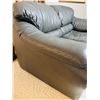 Image 2 : Lugano Grey Faux Leather Loveseat
