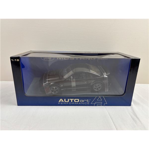 Ford Mustang 2003 Mach 1 Die Cast