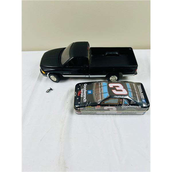 Die Cast Ertl Ram 2500 V10