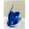 Image 3 : Royal Doulton "Dulcie"