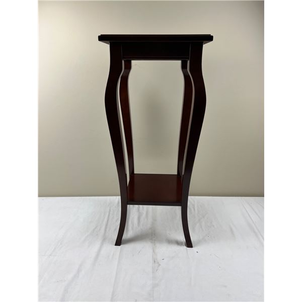 Bombay Co. Planter Table