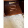 Image 7 : 55" Samsung Smart TV and TV stand