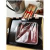 Image 7 : Assorted Kitchen Utensils