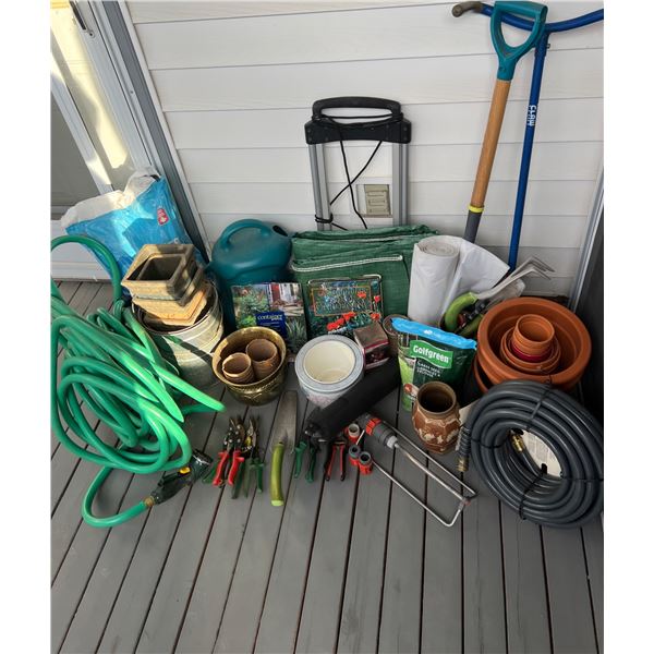Yard & Garden Supplies & Tools