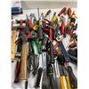 Image 4 : Assorted Hand Tools