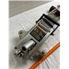 Image 2 : PowerBuilt 1-1/2 Ton Floor Jack