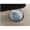 Image 10 : 3 Ceramic And 1 Enamel Medical Feeding Cup Including 2 Red Cross