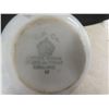 Image 8 : 3 Ceramic And 1 Enamel Medical Feeding Cup Including 2 Red Cross