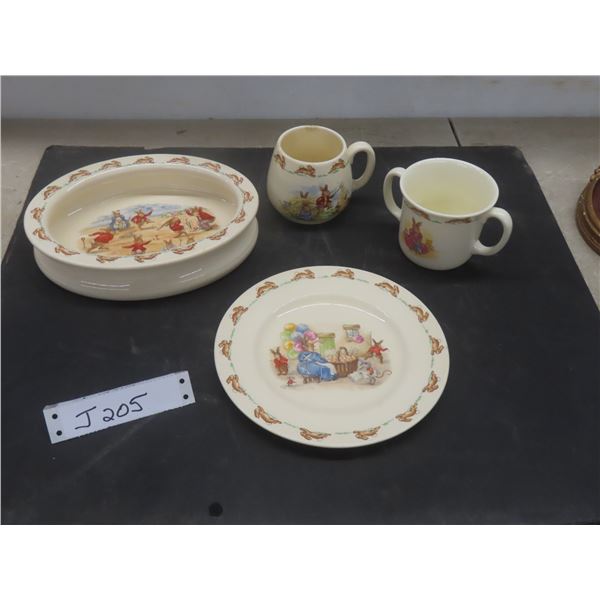 Bunnykins Vintage 4 Piece Set: Porridge Bowl, Plate, And 2 Cups