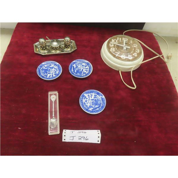 Vintage Westclox Electric Clock, 3 Japanese Blue Willow Child's Toy Plates, Collector Spoon, 4 Piec