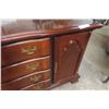 Image 5 : Dresser 32" x 59" x 17"
