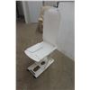 Image 1 : Shower Medical Chair