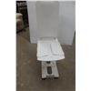 Image 2 : Shower Medical Chair