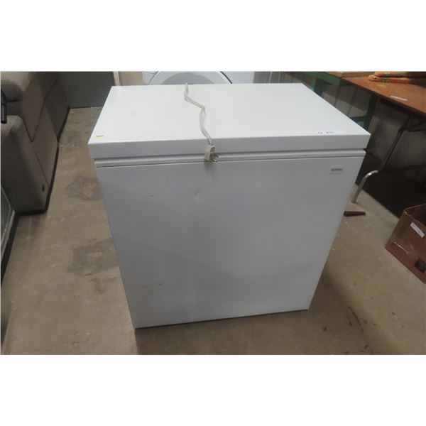 Kenmore Chest Deep Freezer 34" x 32" x 22"