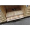 Image 6 : Credenza 32" x 19" x 62"