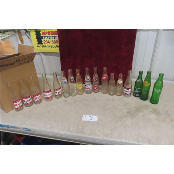 17 Old Pop Bottles Various Brands Squirt Pilsner City Schweppes Hygrade Double Cola Frosti Plus