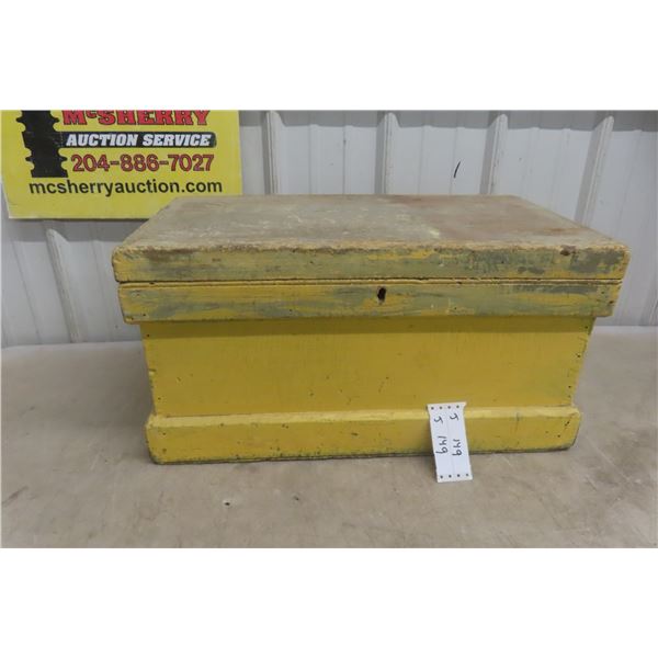 Old Carpenters Wood Box 13" x 25" x 14"