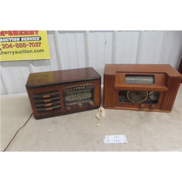 2 Radio Wood De Forest + True Tone