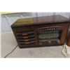 Image 2 : 2 Radio Wood De Forest + True Tone