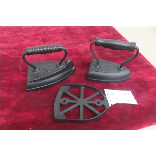 2 Irons w/ Rests