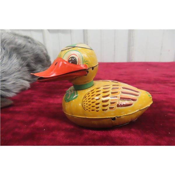 Crazy Duck Friction Tin Litho 1940s–50s Japan 4 1/2" Long